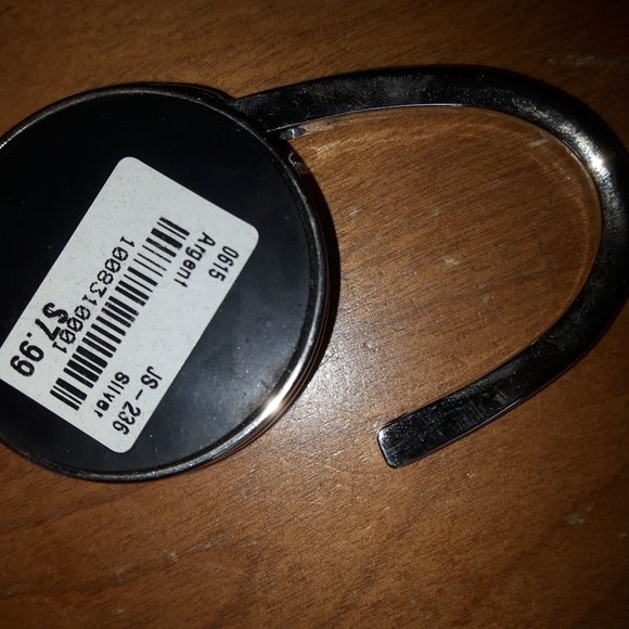 Brand new handbag/purse table hook *FREE WITH PURCHASE* - Picture 3 of 7